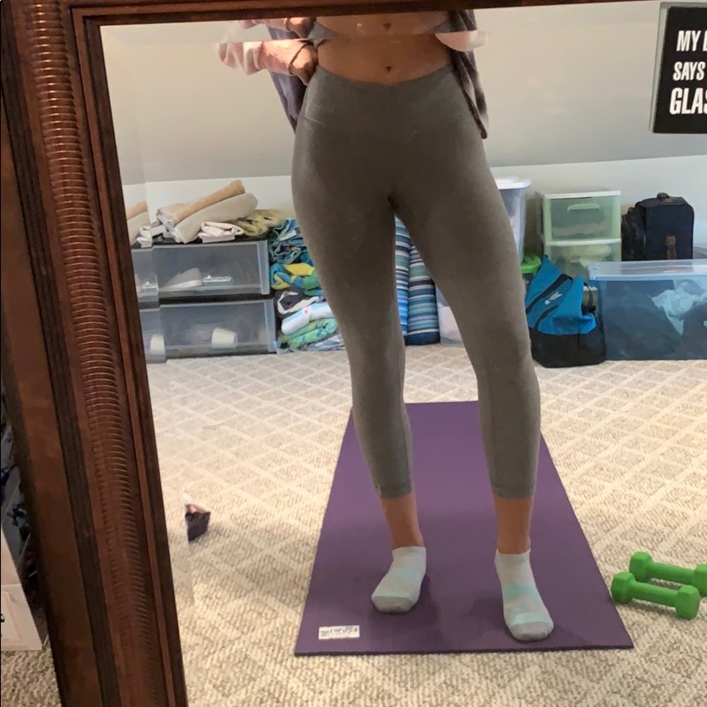 Lulu lemon wonder under cropped leggings- low rise